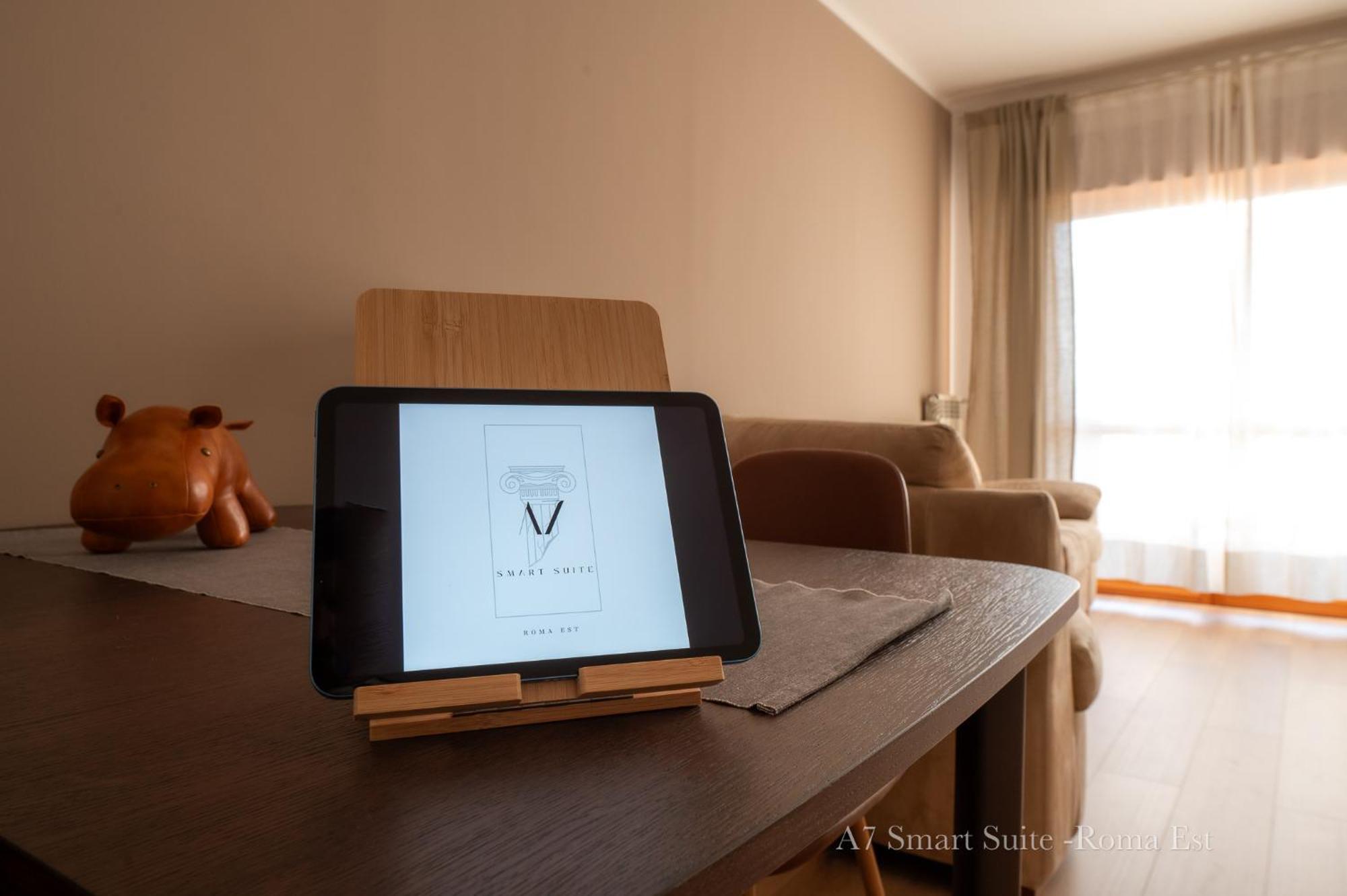 A7 Smart Suite - Roma Est Bagian luar foto